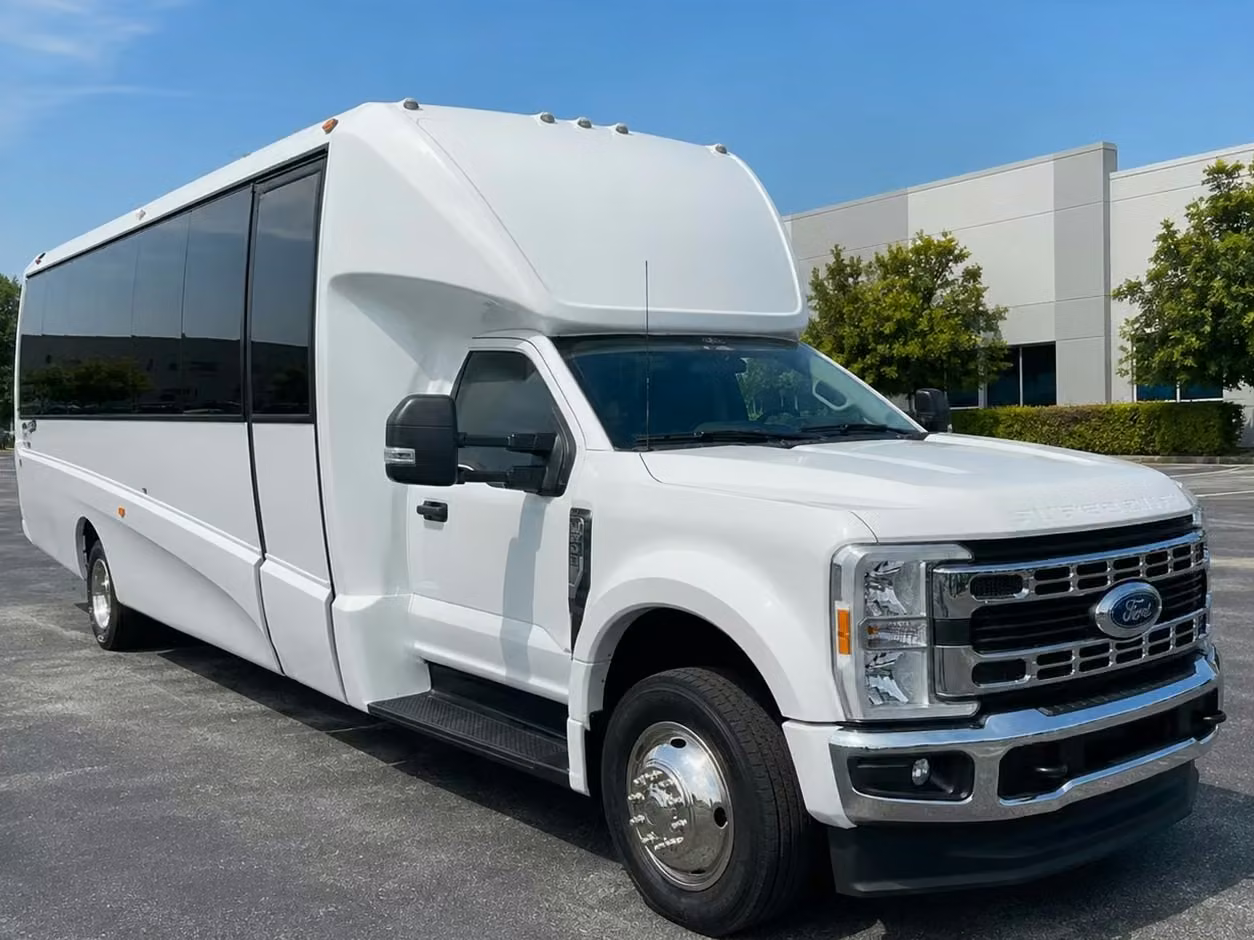 alabaster 25 passenger minibus rental