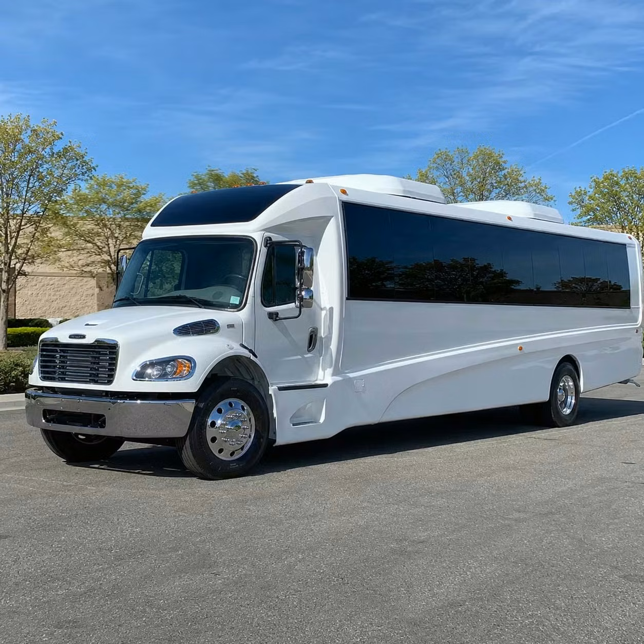 alabaster 28 passenger minibus rental