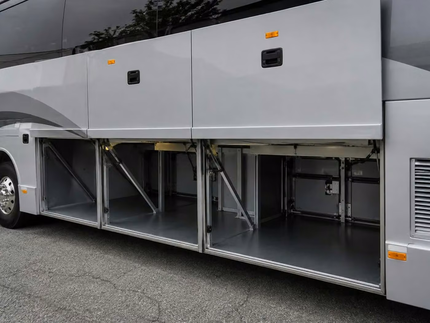 alabaster charter bus under bus storage